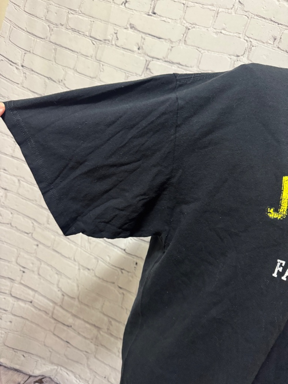 Like new Women’s John Deere Black Graphic Logo Tee oversized comfy fit - Picture 2 of 5